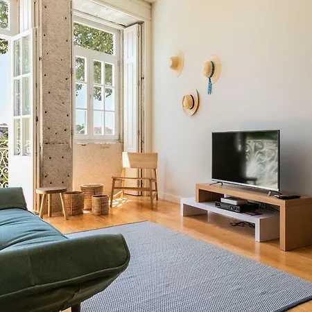 Orange Tree House Gasthof Porto